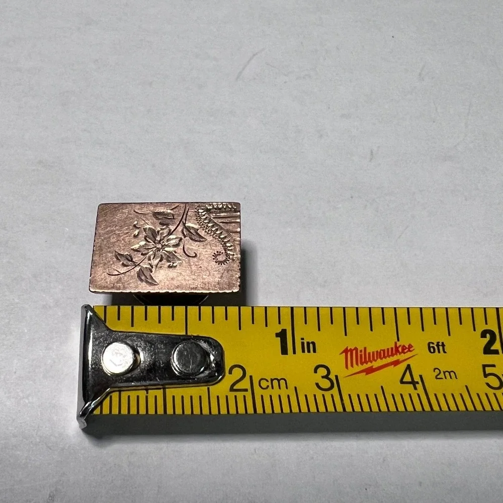 Unbranded Collar Stud Mens OS Rose Gold Good Antique Engraved Floral Rectangular